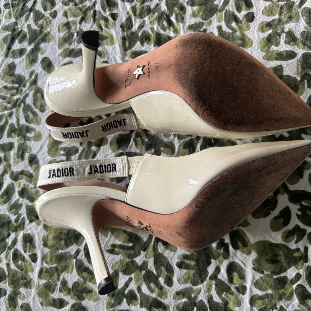 Dior J'Adior Patent Cream Slingback Heels - Picture 8 of 12